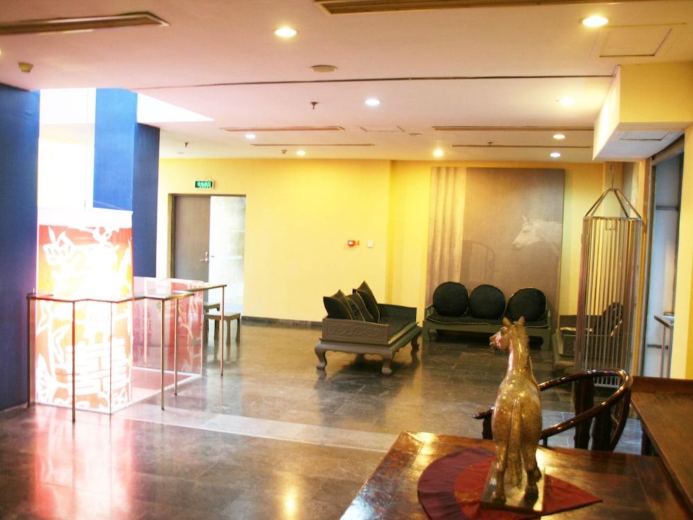 China Community Culture & Art Hotel Csingtao Kültér fotó