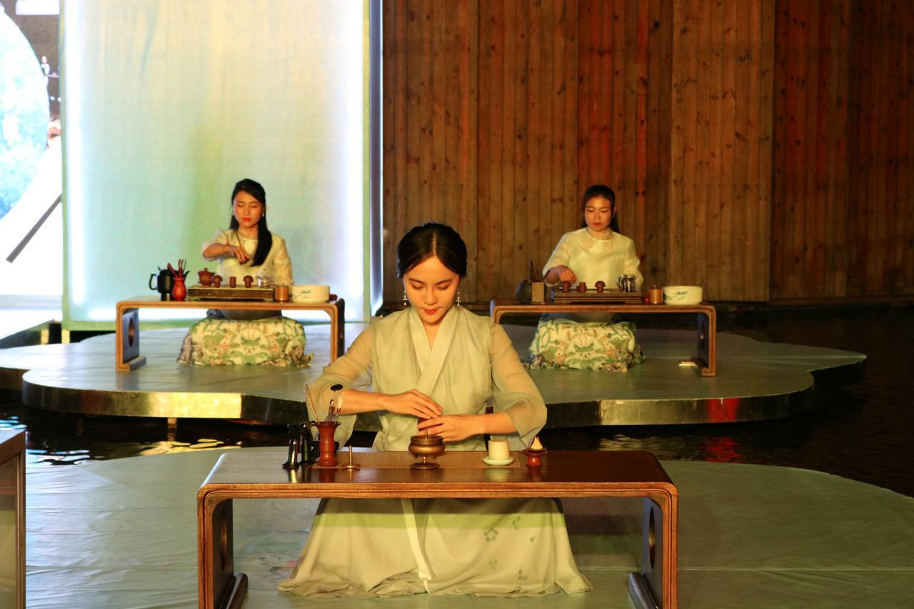 China Community Culture & Art Hotel Csingtao Kültér fotó