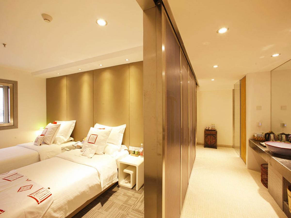 China Community Culture & Art Hotel Csingtao Kültér fotó